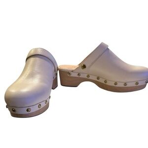 J.Crew dusty ivory Size 7 Grace Convertible Leather Clogs